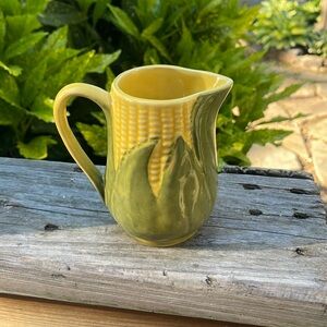 Vintage Shawnee Pottery Corn King Creamer #70